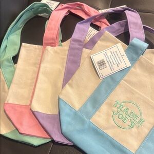 Trader Joe’s new mini tote  （set of 4）